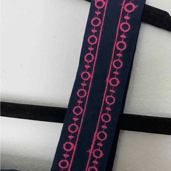 JCrew scalloped edge navy tiered dress with hot pink embroidery-size 2 - Picture 5 of 10